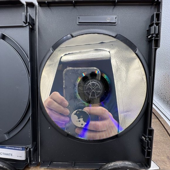 Fast Five (DVD, 2011) - Picture 5 of 6